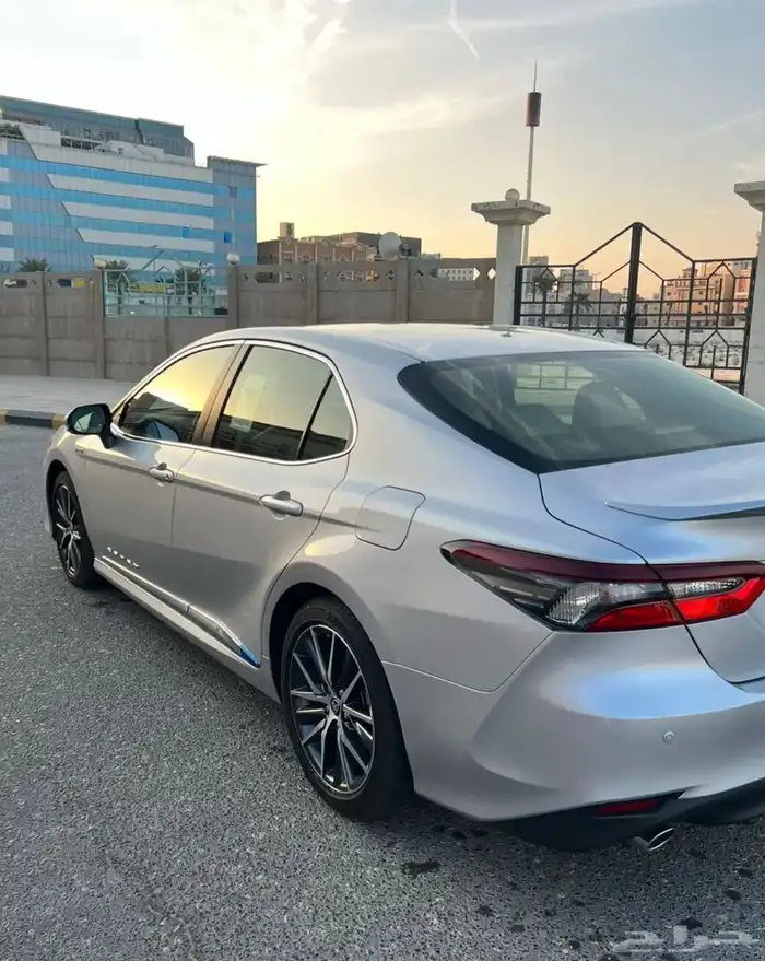 كامري 2022GLE فل كامل هايبرد 3