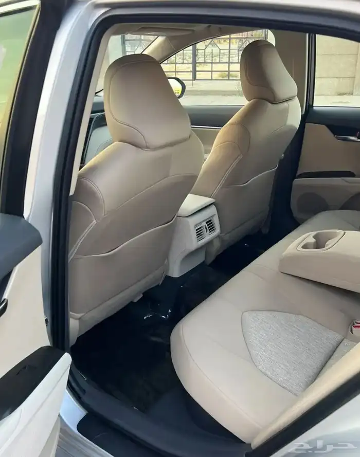 كامري 2022GLE فل كامل هايبرد 4