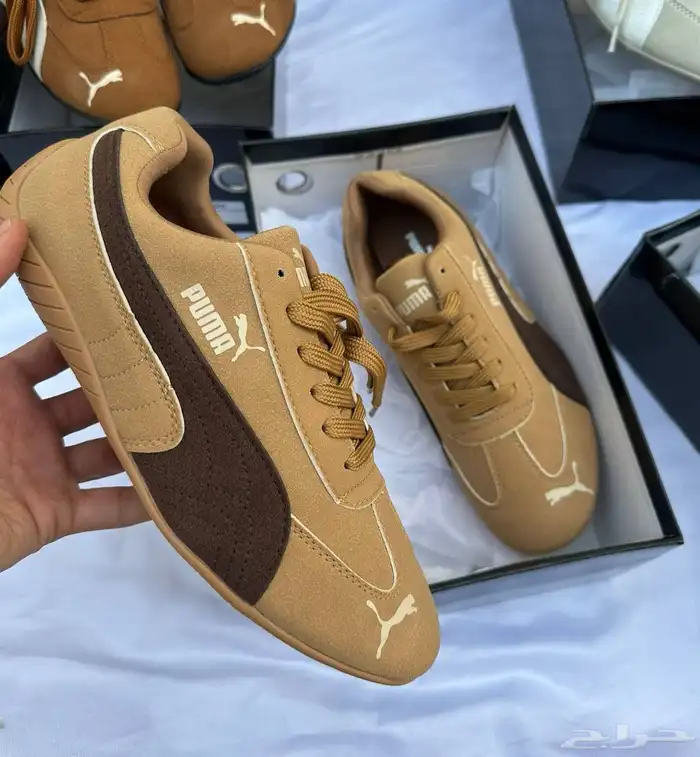 شوزات 49