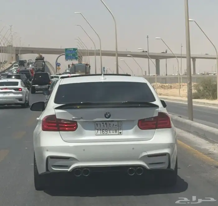 BMW F30 4