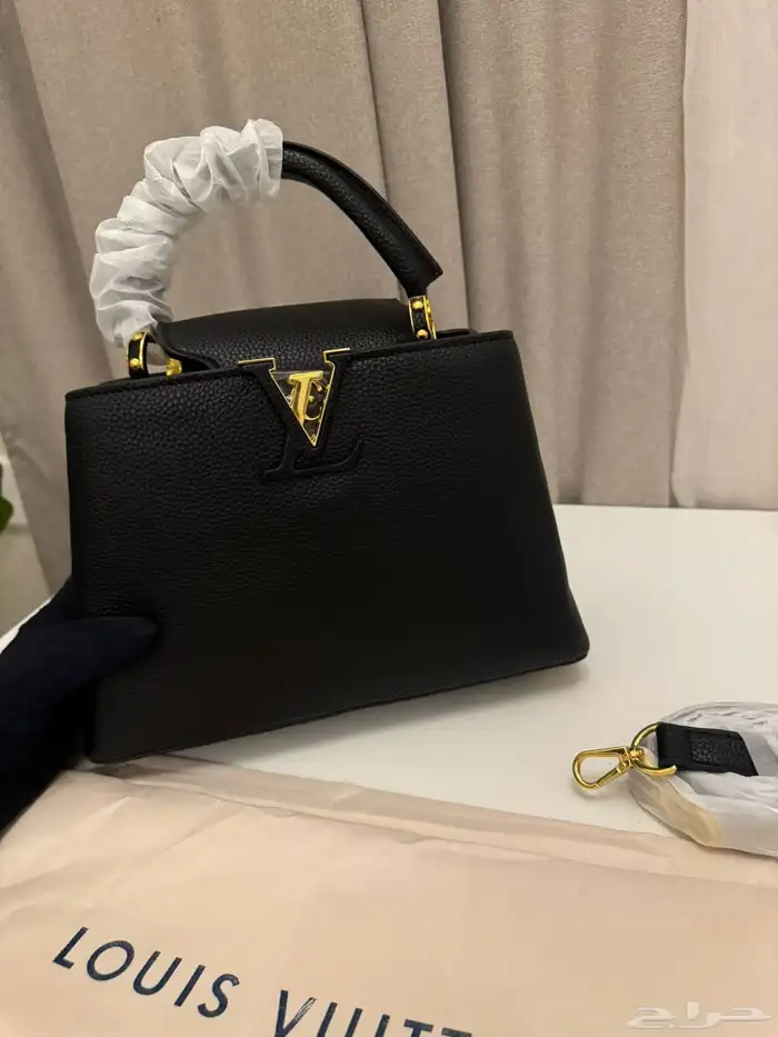 شنط ماركة هاي كواليتي مطابقة للاصل 3