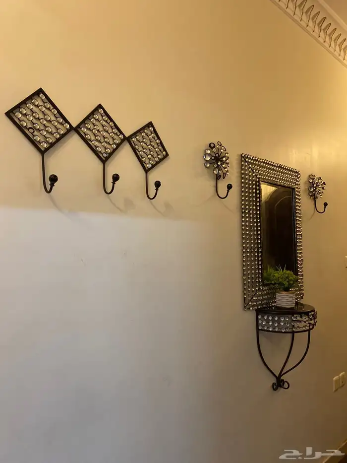 طقم مدخل جديد ونظيف وملمع 0