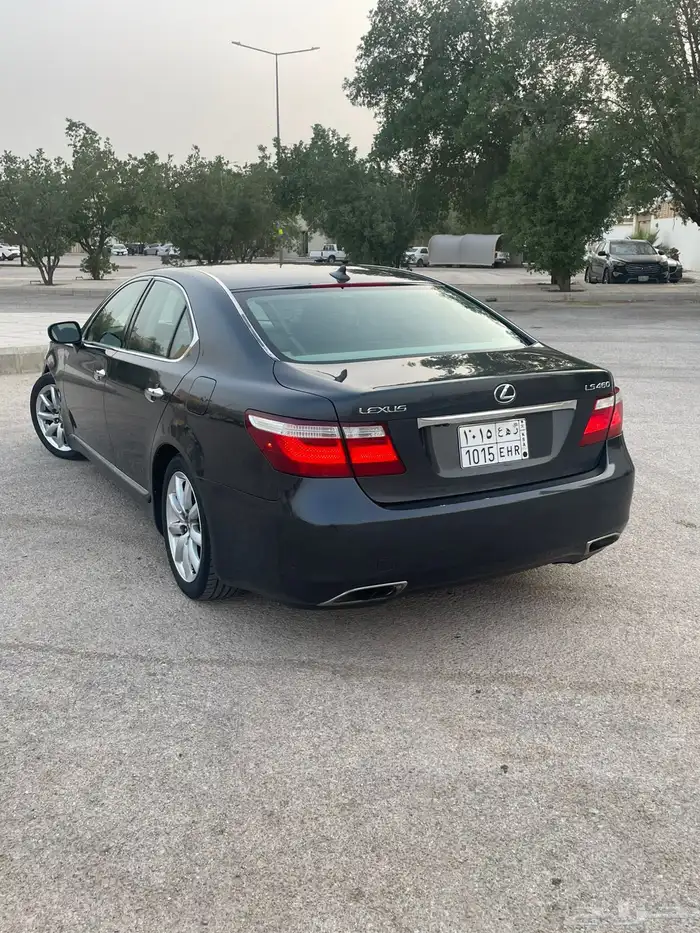 لكزس LS 460 2008 2