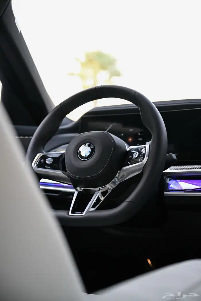 بي ام دبيلو 2026 ايجار 3