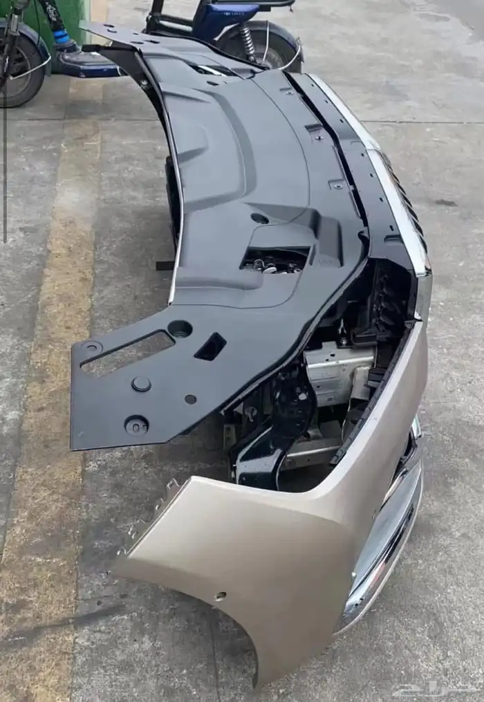 قطع غيار مرسيدس bmw اصلي وكاله مستخدم وجديد تجاري 6