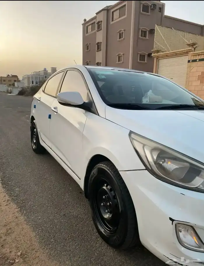 اكسنت 2016 نظيفه للبيع 3