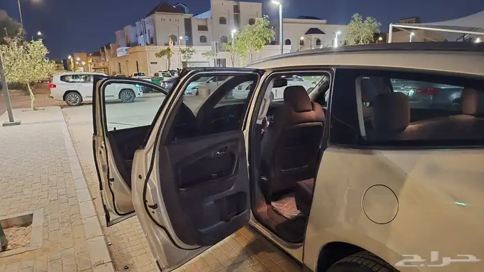 شفروليه ترافيرس 2012 LT نص فل 13