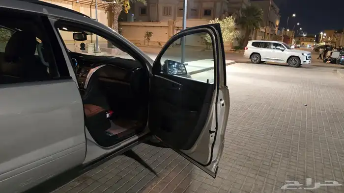 شفروليه ترافيرس 2012 LT نص فل 17