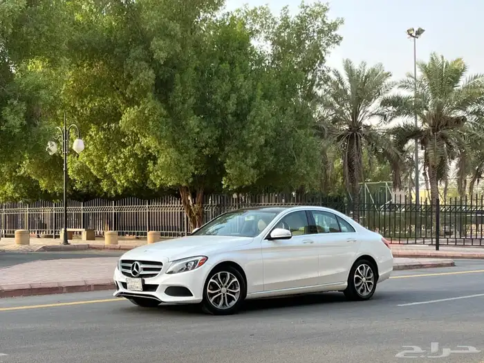 مرسيدس C300 ( بحالة الوكالة 2015 ) 5