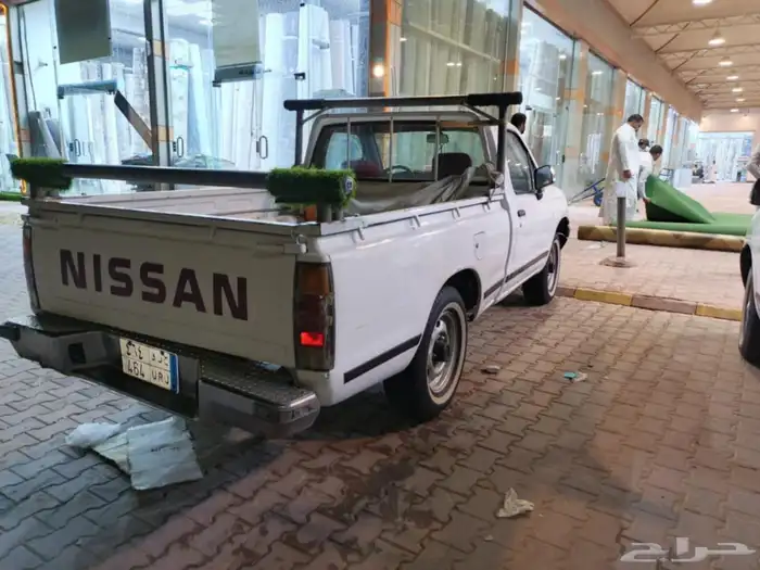 نيسان ددسن موديل 2000 1