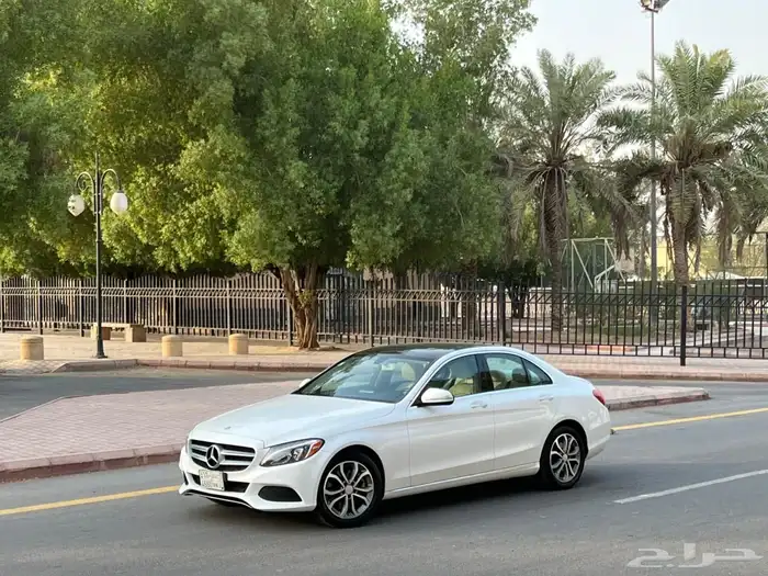 مرسيدس C300 ( بحالة الوكالة 2015 ) 6