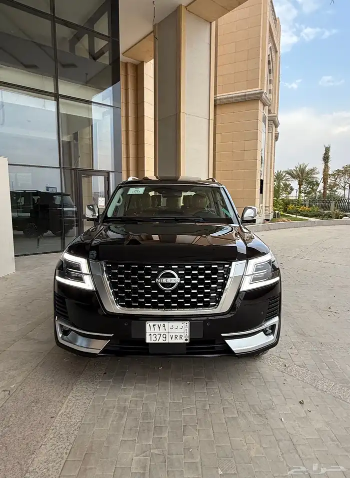 باترول بلاتنيوم 2023 اسود سعودي 4