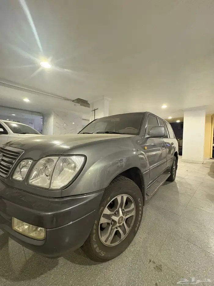 لكزس LX470 موديل 2001 10