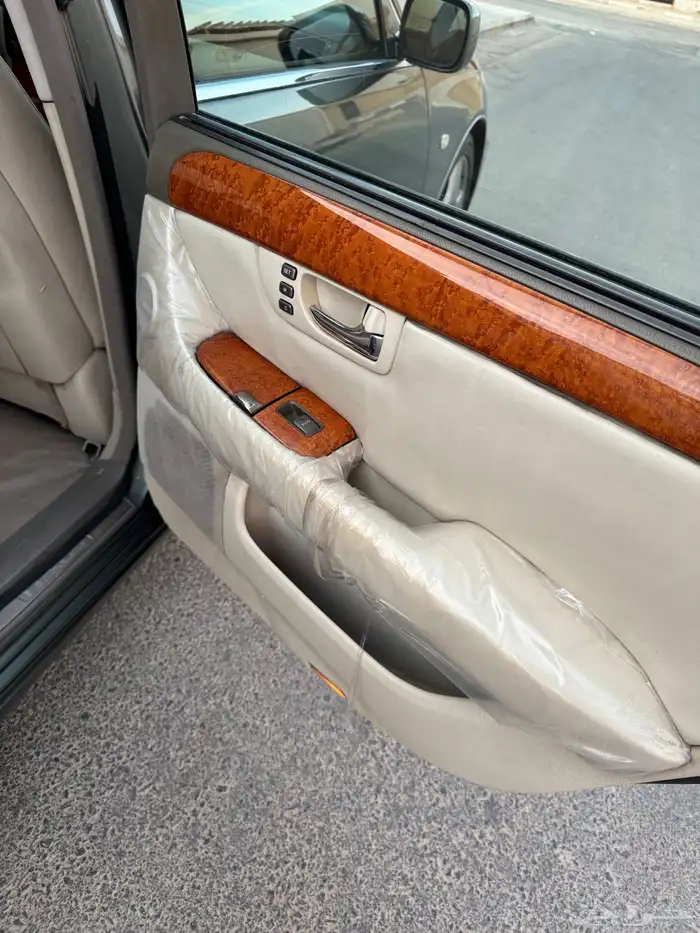 لكزس LS 430 سعودي فل الترا 2004 5