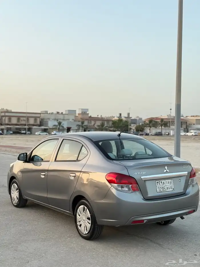 ميتسوبيشي اتراج 2019 قمه بنضافه 5
