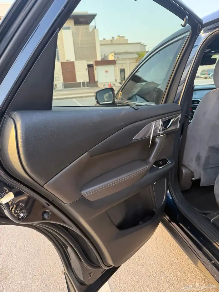 مازدا سقنتشر CX9 2023 12