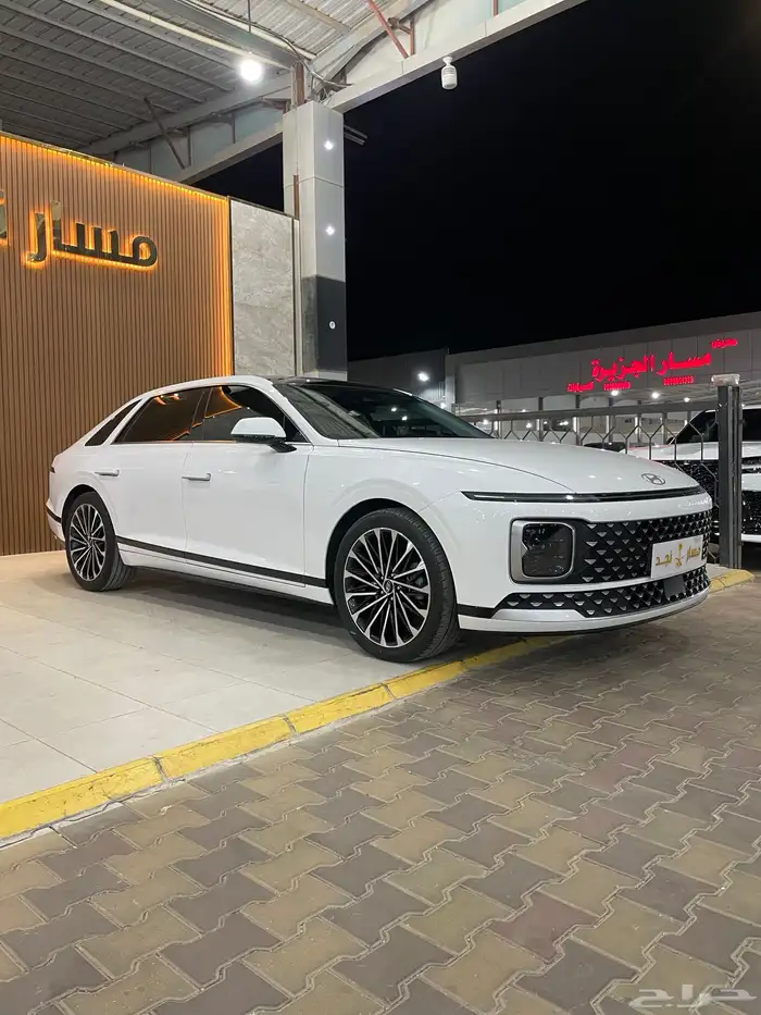 ازيرا موديل 2023 نص فل 3