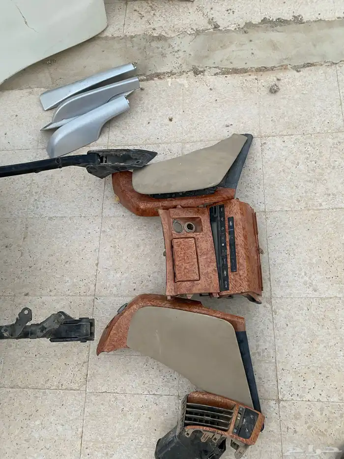 قطع غيار لاندكروزر 2010 9