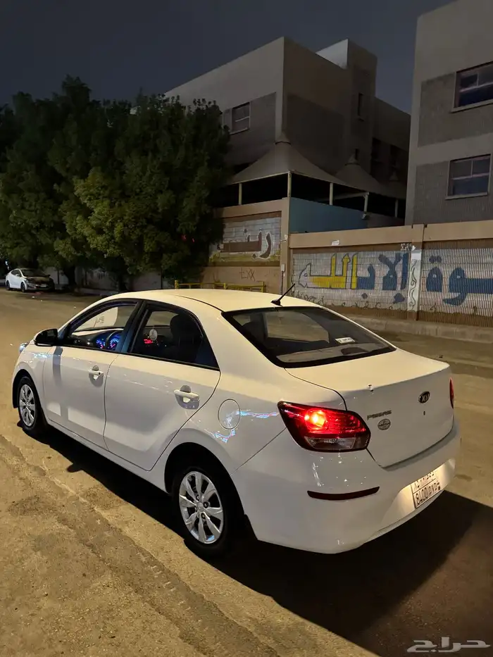 كيا بيجاس مكينه 1.4 موديل 2021 الممشي 183000 3