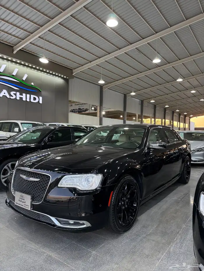 كرايزلر C300 نص فل 2021 هيمي V8 5.7 معرض(الرشيدي) 2