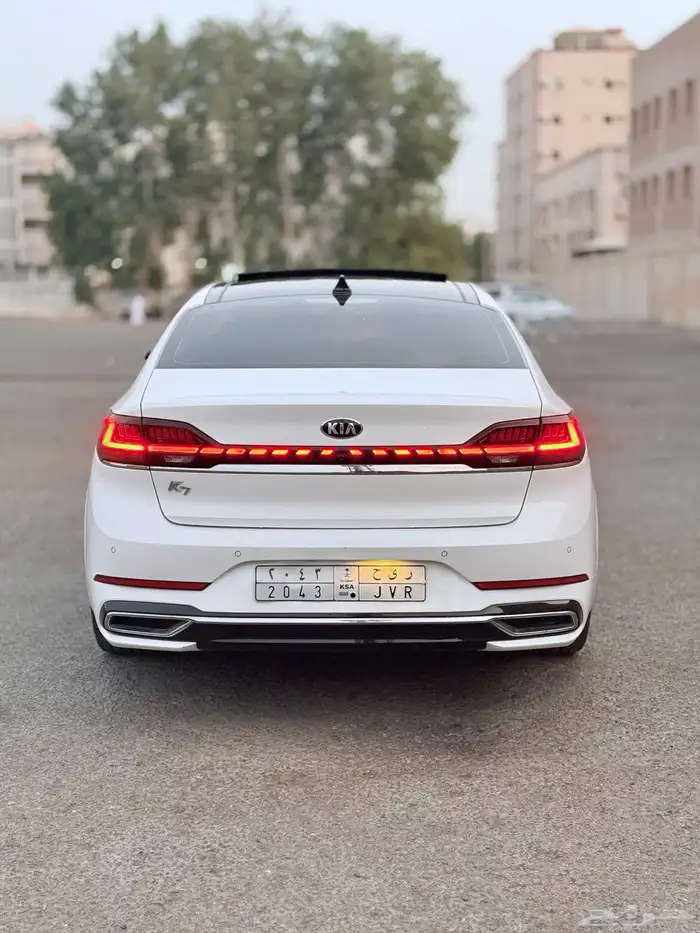 كيا K7 كادينزا موديل 2020 مالك اول بودي وكالة ممشى قليل 3