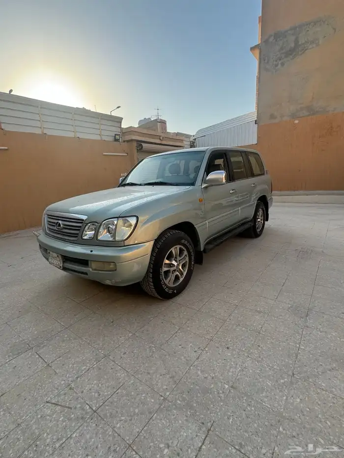 النوع  لكزس -الفئه  LX470 الممشى 223 الف -المديل  2003 3