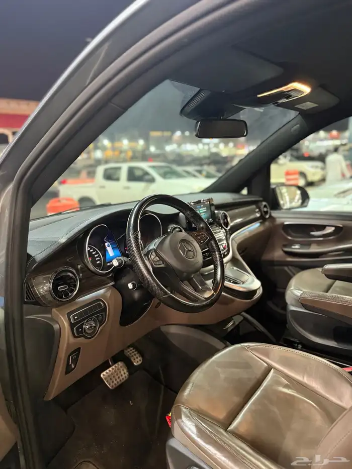 مرسيدس V250 2022 جفالي 6