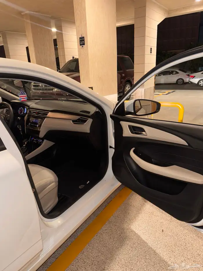 mg 5 2023 عداد 56000km 10