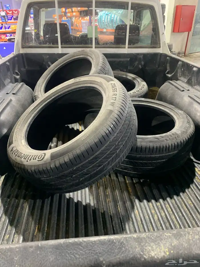 كفرات كونترينتال وبيرلي 215 55 17 1