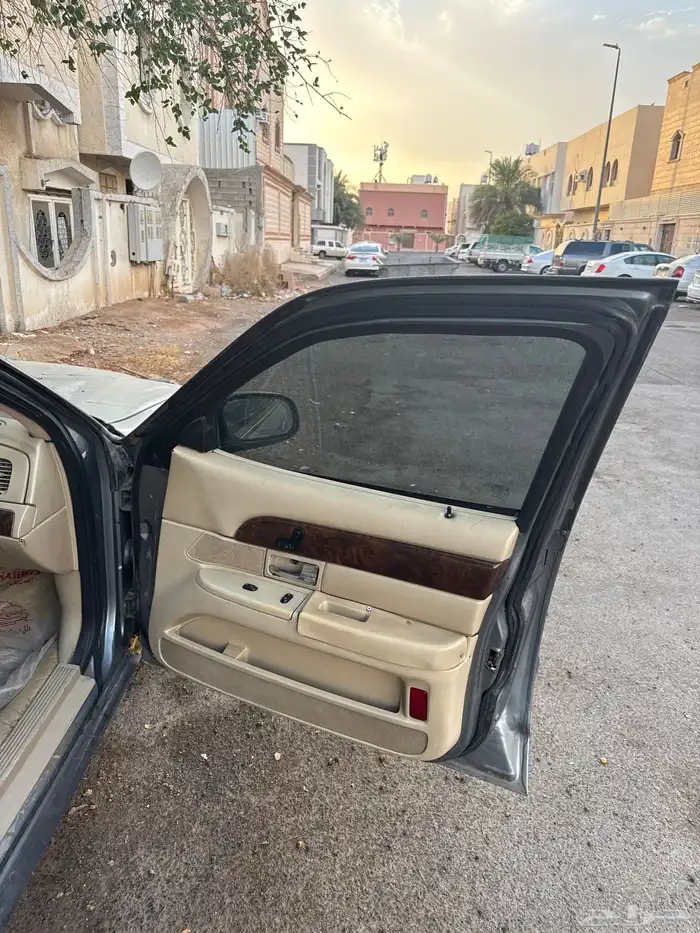 فورد ماركيز 2006 8