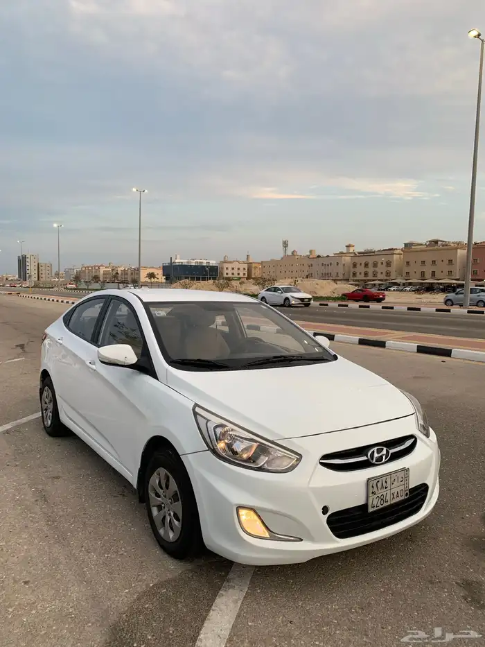 هيونداي 2017 اكسنت 1600cc قمه بنضافه 16