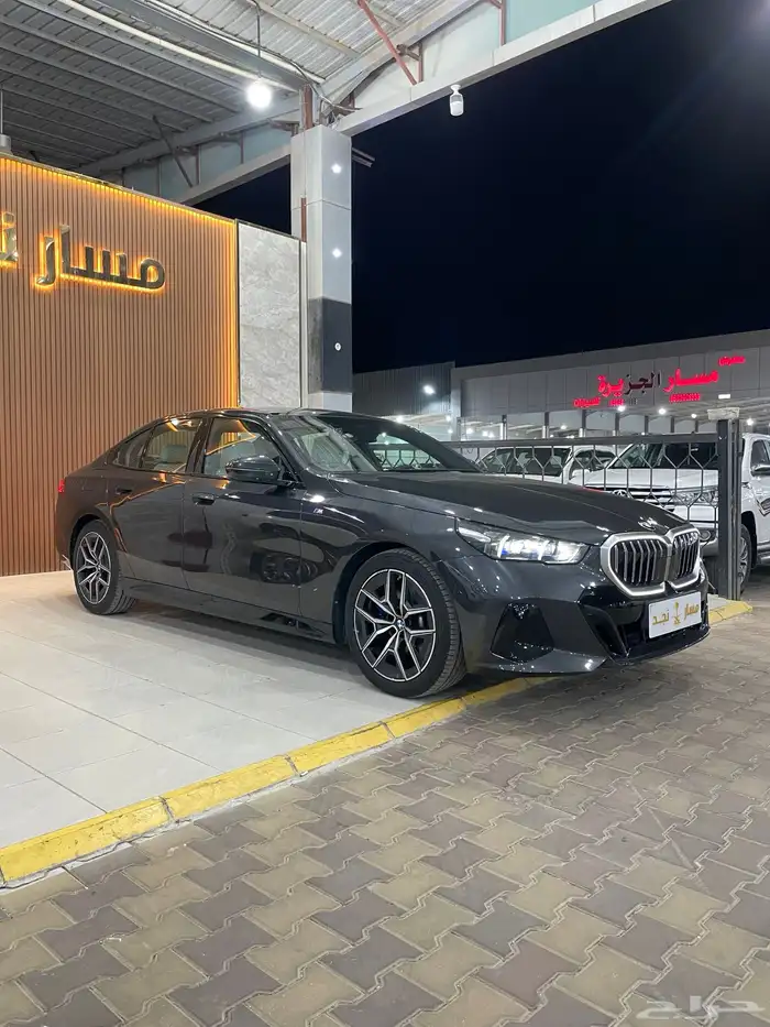 بي ام دبليو 520 موديل 2024 فل كامل Kit M 3