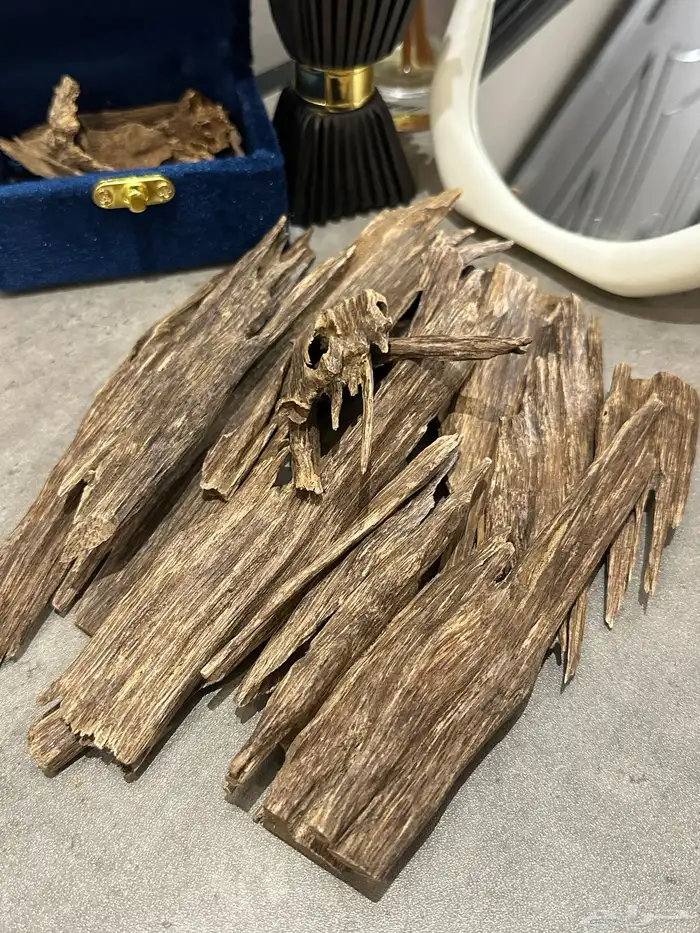 عود طبيعي مستكا معطره شموع 13