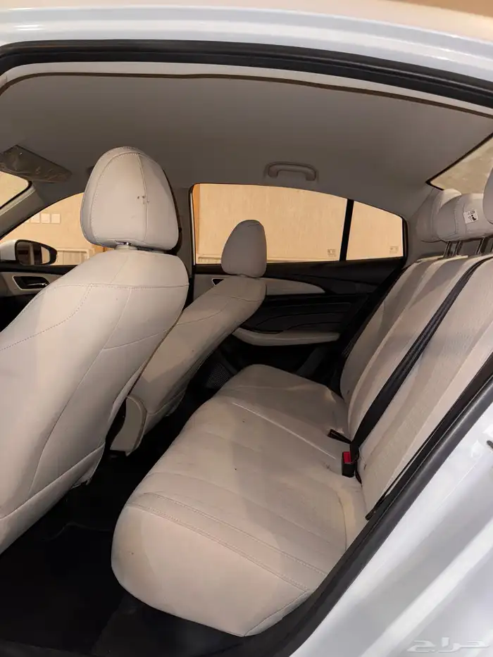 mg 5 2023 عداد 56000km 13