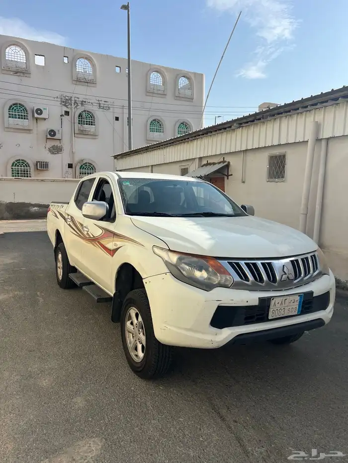 ميستوبيشي L200 15