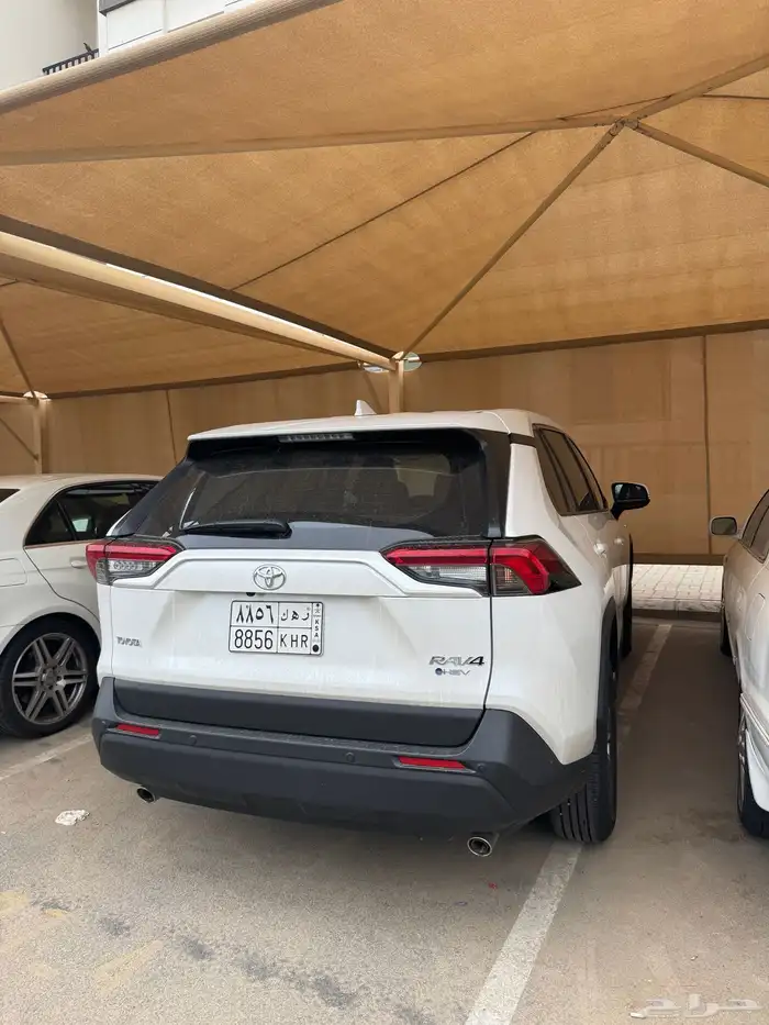 راف فور هايبرد 2025 4