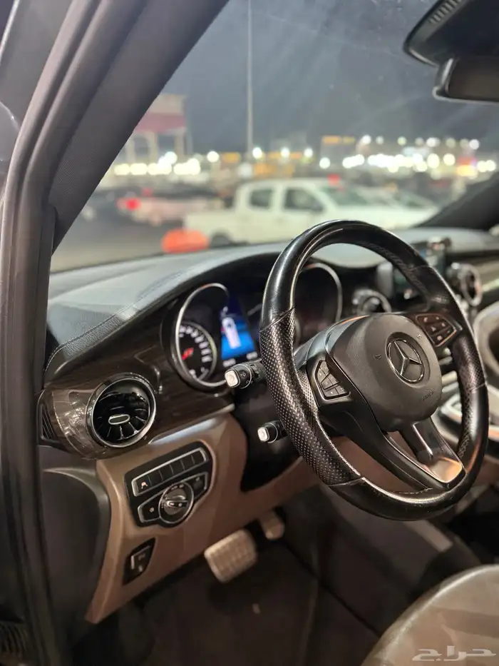 مرسيدس V250 2022 جفالي 7