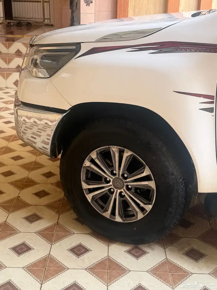 هايلكس 2024 تماتيك 2800 6