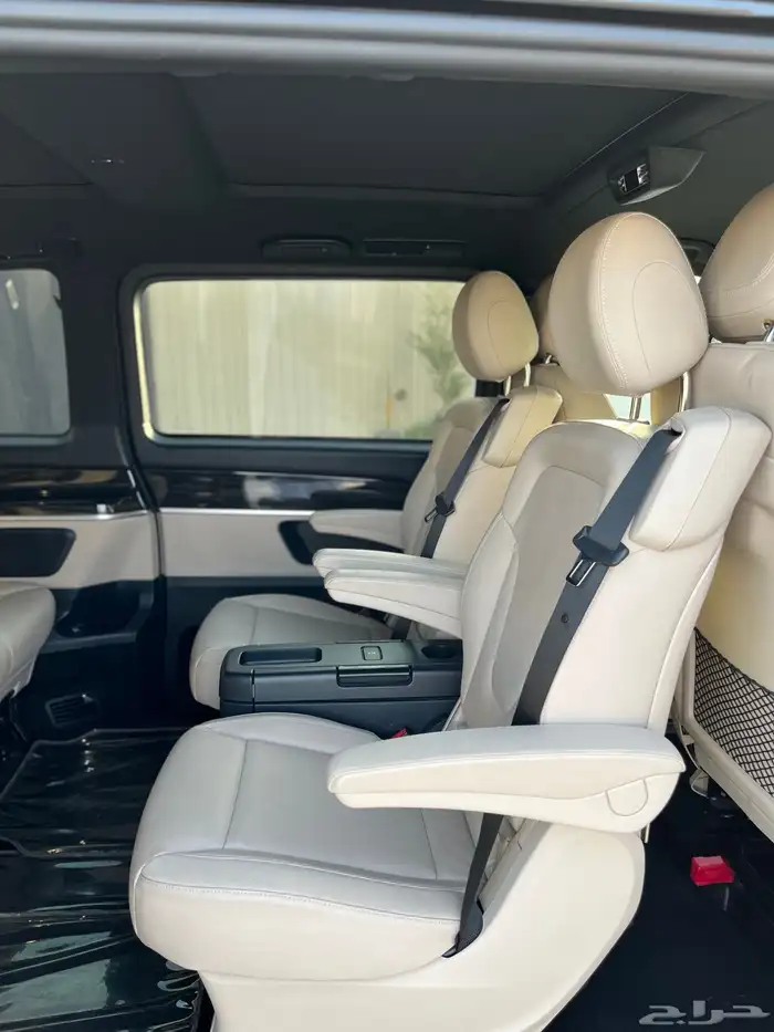 مرسيدس فان V250 موديل 2019 16