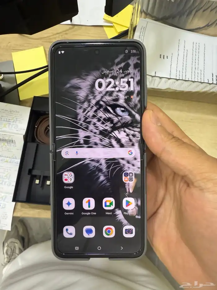 جوال موتورولا ريزر50 -256 GB 1