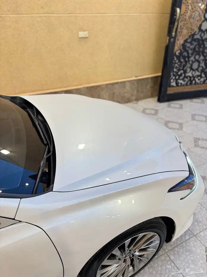 لكزس ES300h 2021 اخو الجديد 14