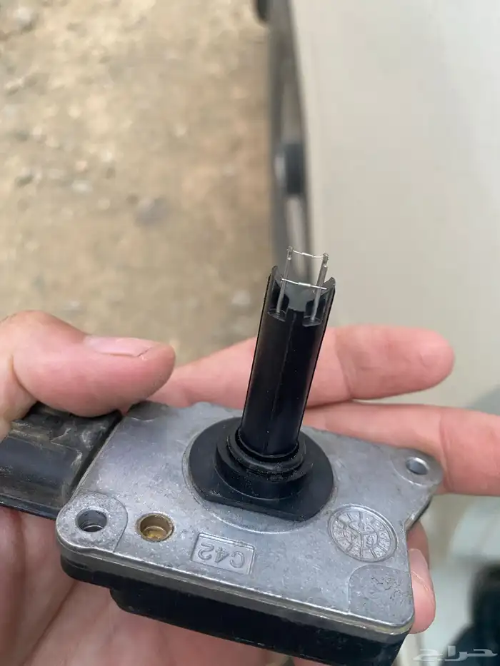 حساس هواء بترول 4500 وقطع غيار 2