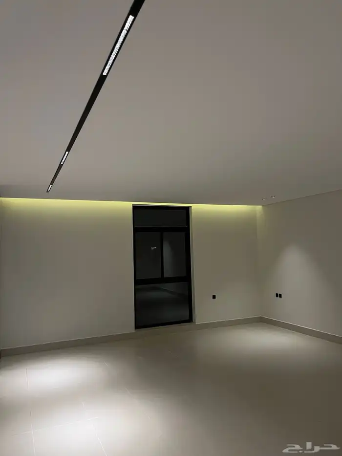 فيلا مساحة 270 م بحي المهدية تصميم مودرن و 7 غرف نوم 14
