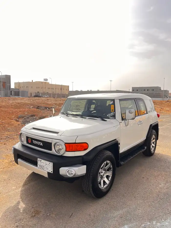 للبيع FJ 2014 2