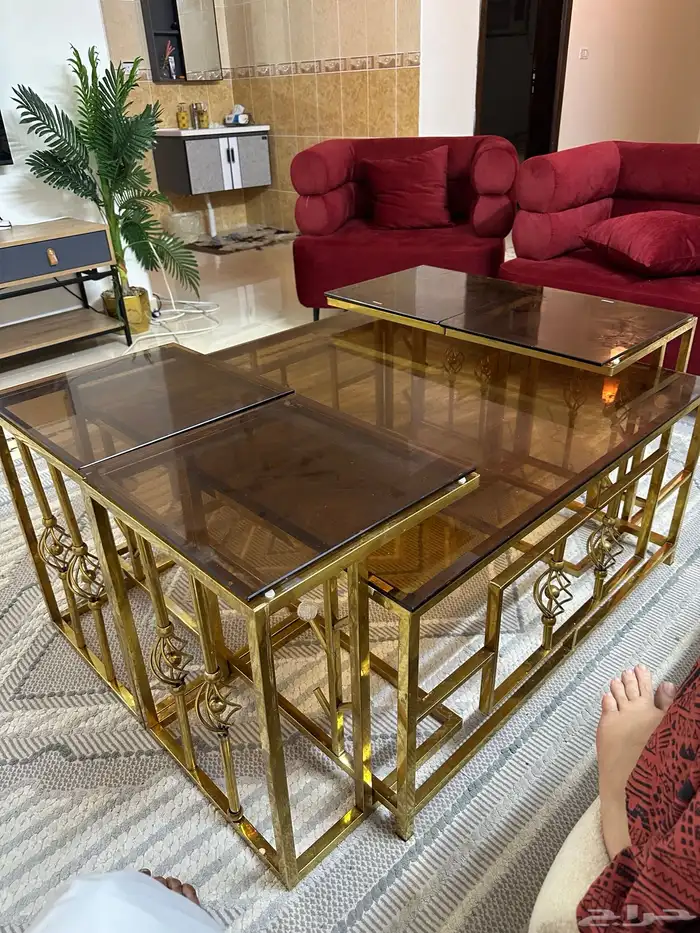 طاوله ومدخل نظيفه شرط 2