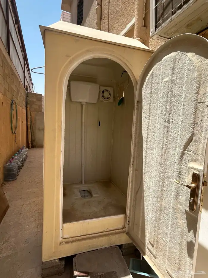 حمام متنقل فايبر جلاس 1