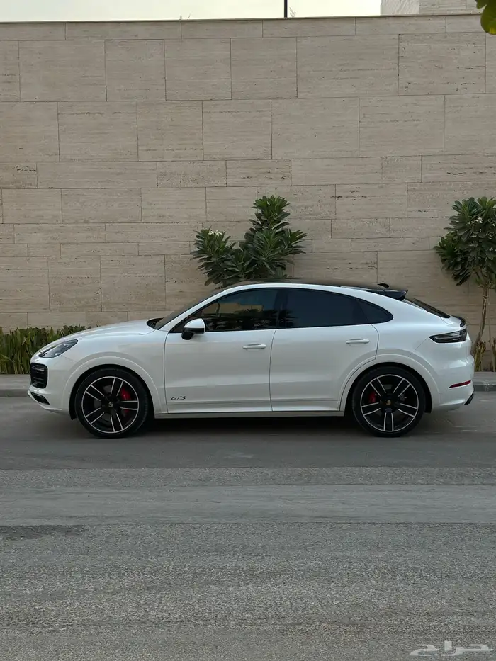 بورش كايين GTS 2023 17