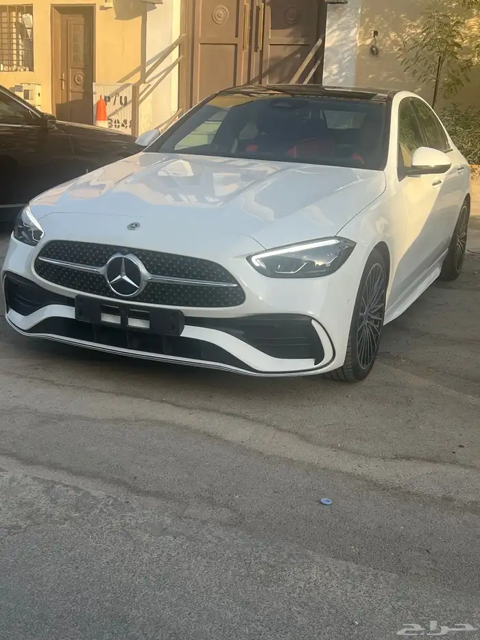 مرسيدس c200 موديل 2024 ممشى 4 الاف 0