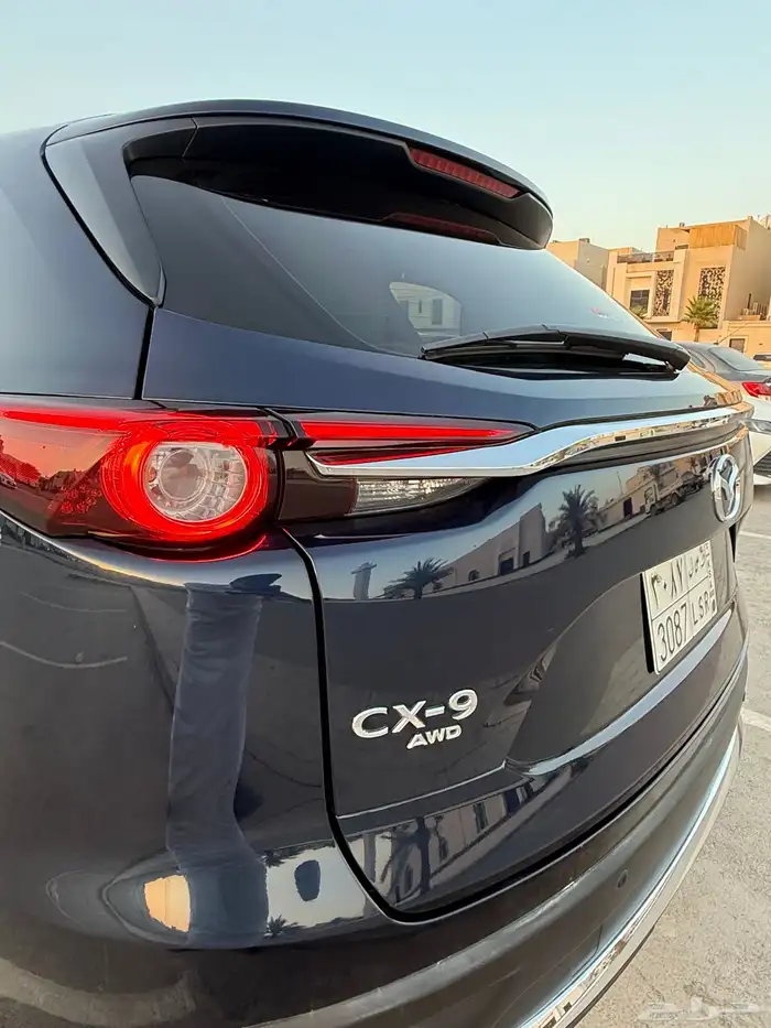 مازدا سقنتشر CX9 2023 4