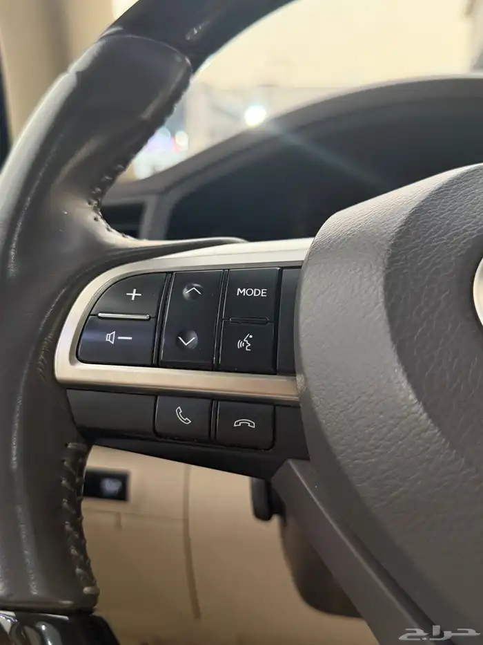 لكزس LX570 موديل 2020 19